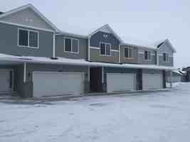 featured image of 35th Street Cir S