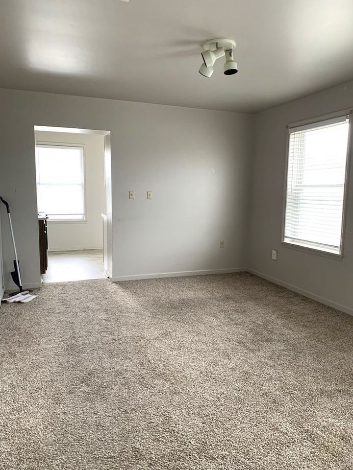 1460 Lincoln Way E #3 - Photo 3 of 18