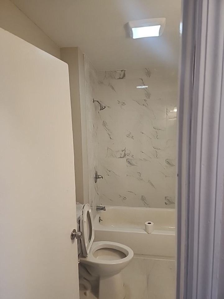 36 Whitmore St Apt 2w #2W - Photo 4 of 24