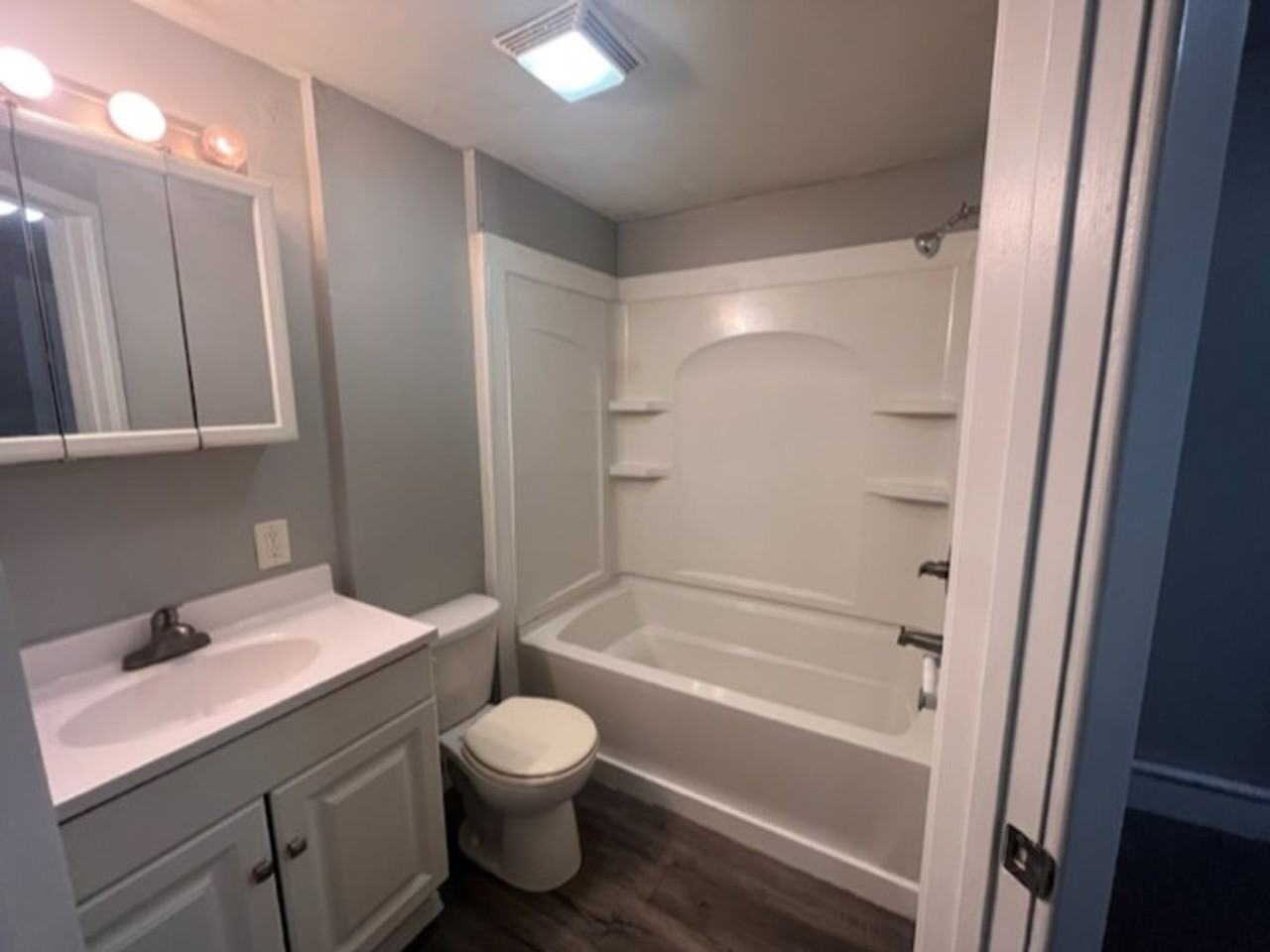 1108 N Gaines St - Photo 6 of 6
