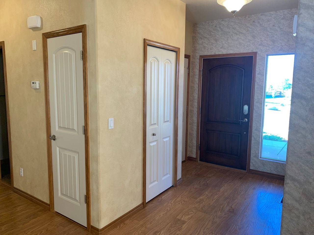 15581 Lacuna Dr - Photo 3 of 29
