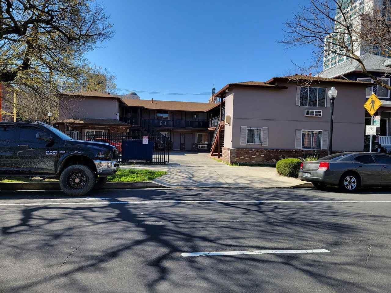 Midtown Apartments - Photo 4 of 34