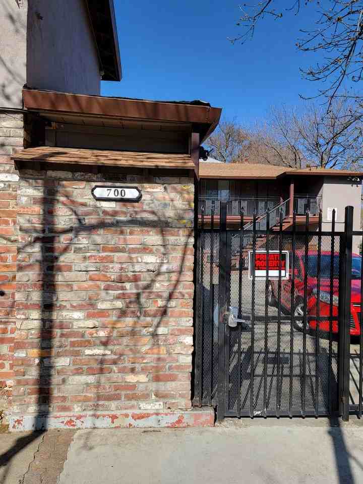 Midtown Apartments - Photo 6 of 34