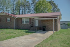featured image of 814 Mark St Sw