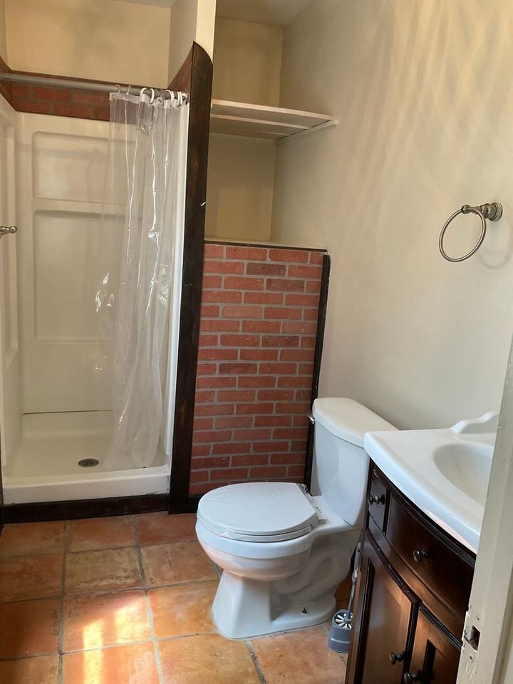 321 W Ianthe St - Photo 2 of 15