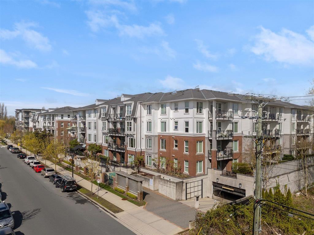 9399 Odlin Road #123 - Photo 3 of 20