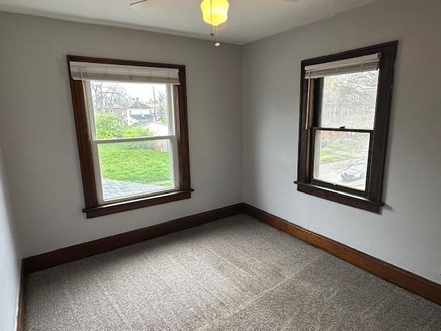 558 Lilley Ave - Photo 7 of 10