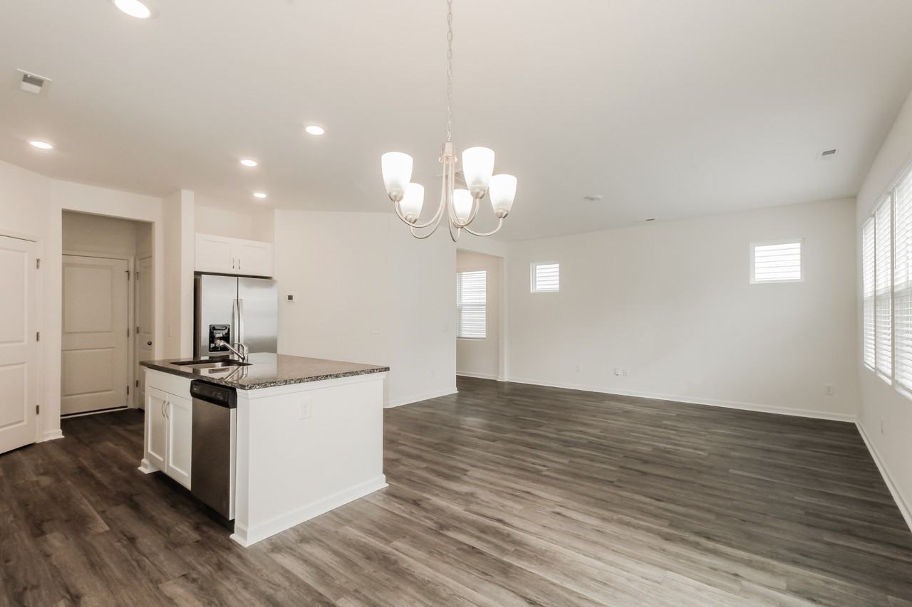 1533 King St - Photo 6 of 16