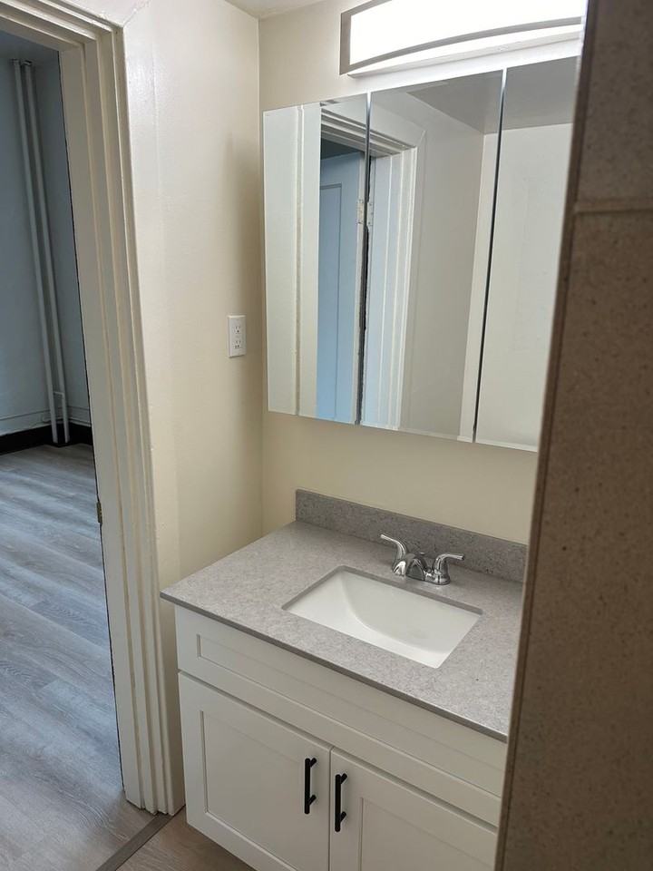 University Heights - Photo 5 of 5