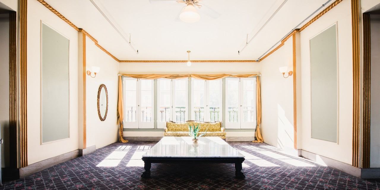 The Blackstone Apartments - Photo 4 of 35