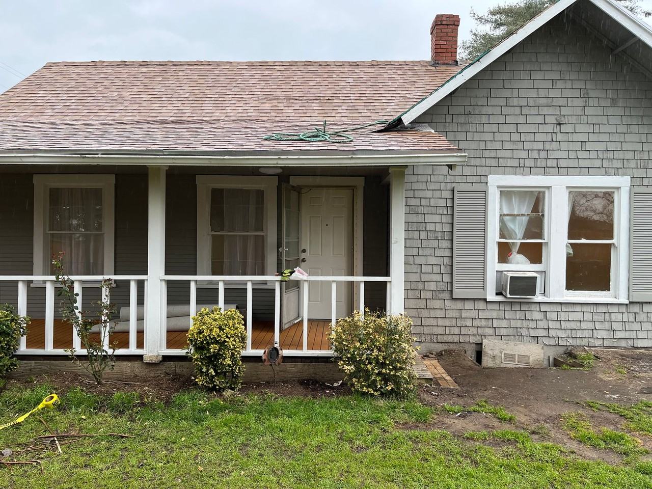 428 Sw Bailey Ave - Photo 2 of 20