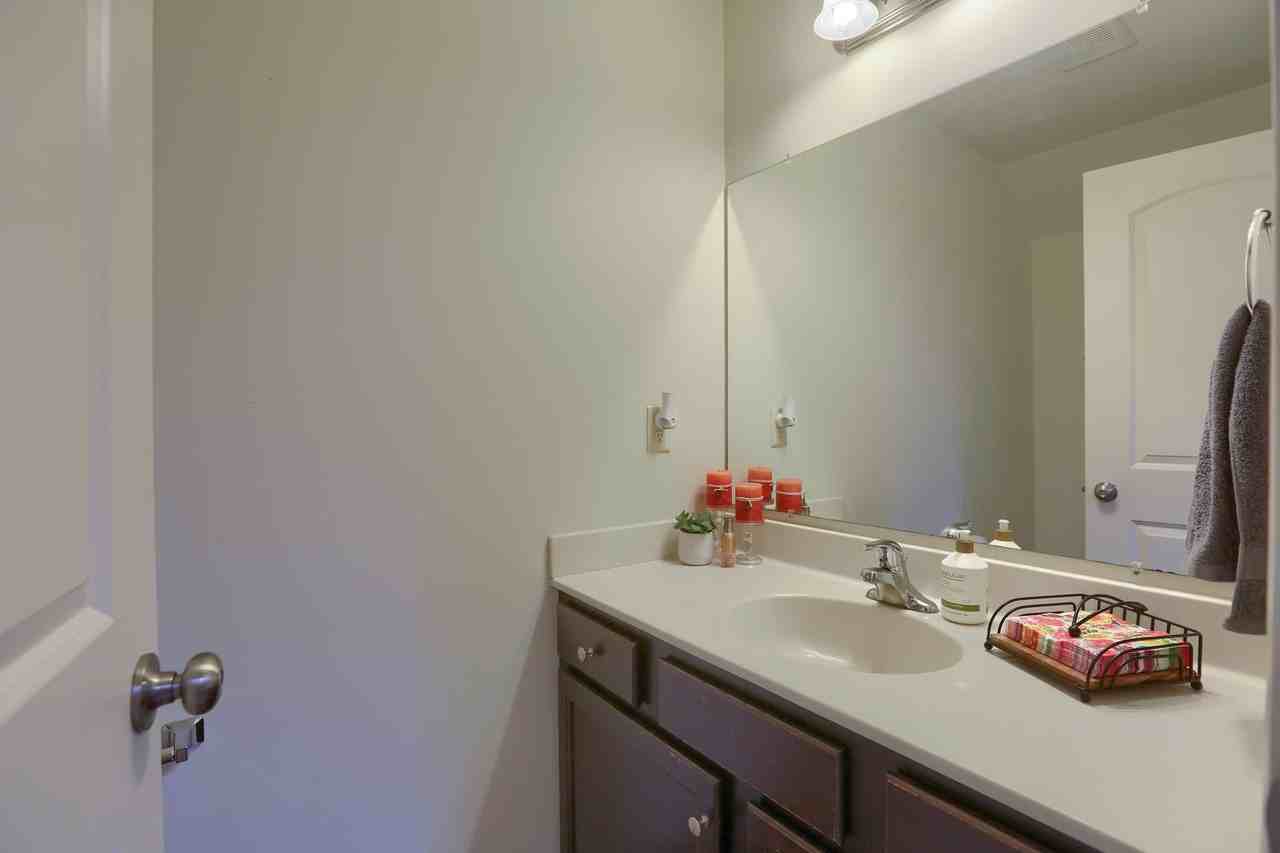 21 Parker Spring Ave - Photo 6 of 24