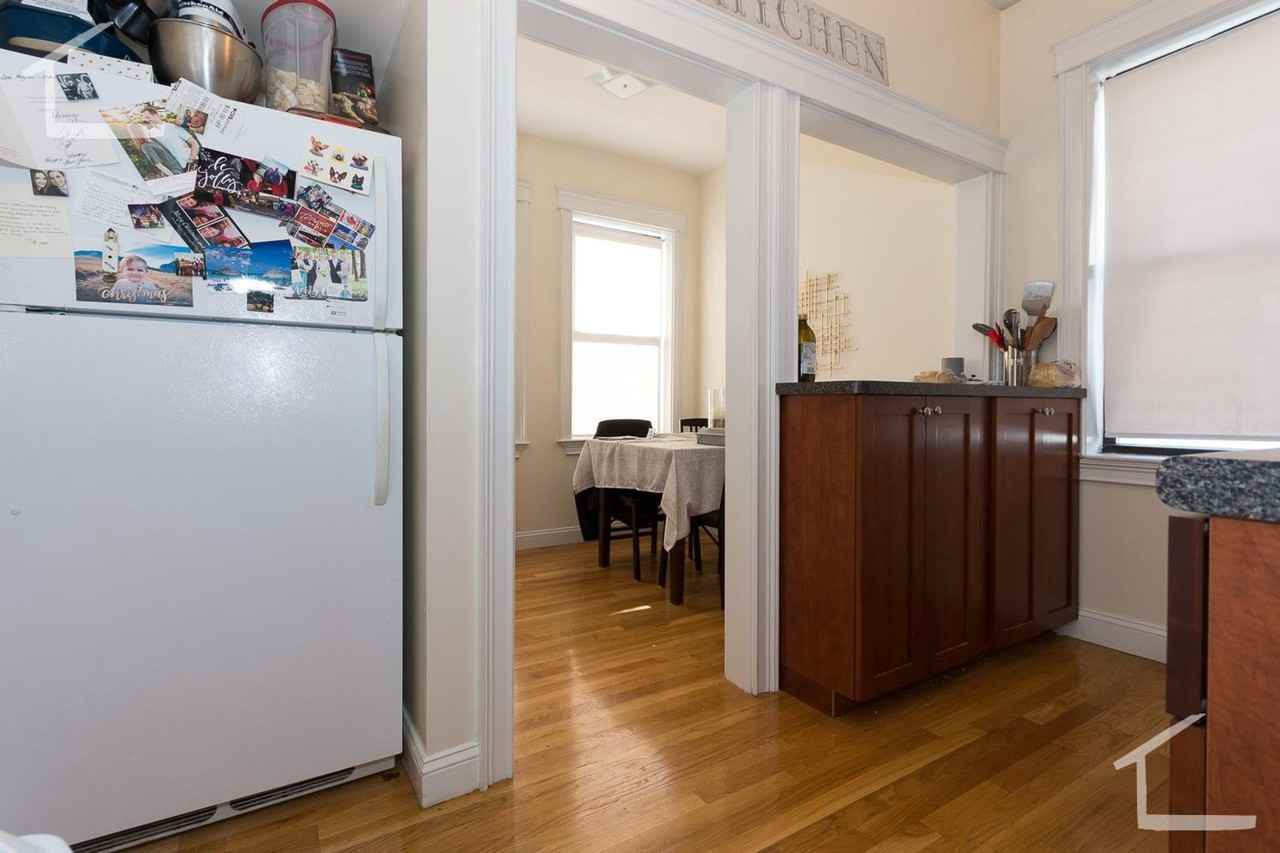 77 Quint Ave - Photo 4 of 5
