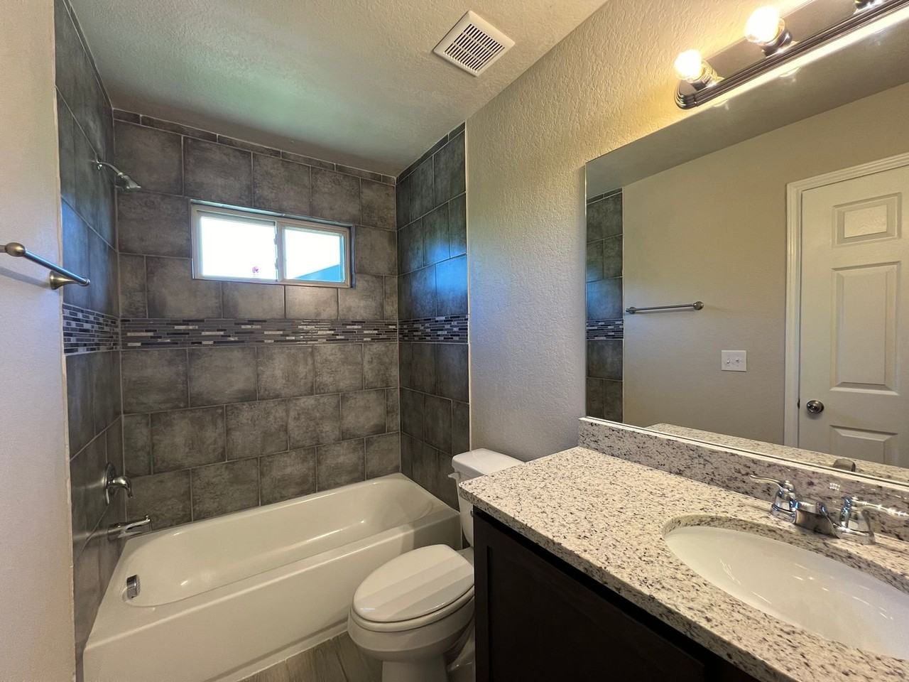 13316 Reid Mdws - Photo 6 of 29