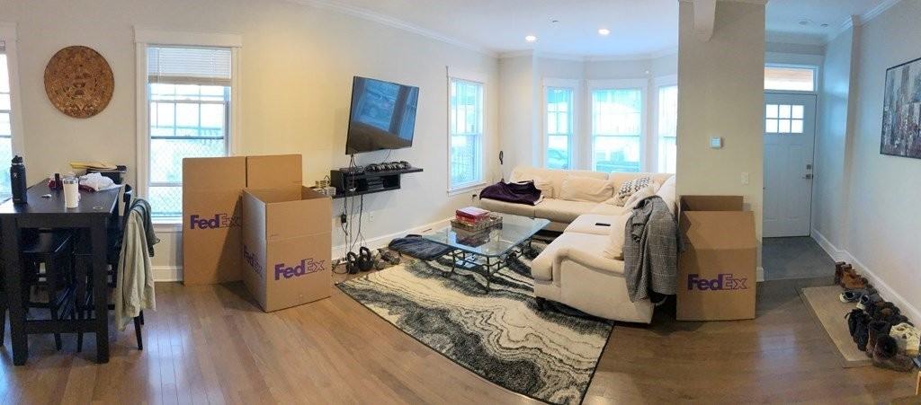 646 E 5th St - Photo 6 of 14