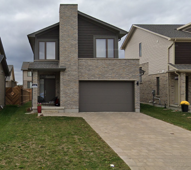 2401 Irish Moss Road, London, ON N6M 0A5 3 Bedroom House for 2,750