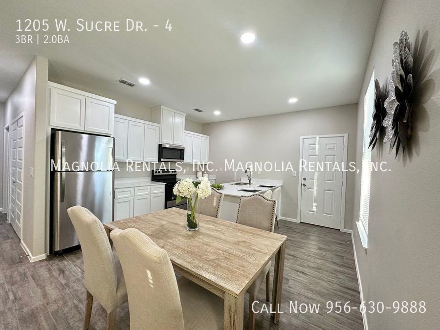 1205 W Sucre Dr #4 - Photo 7 of 19