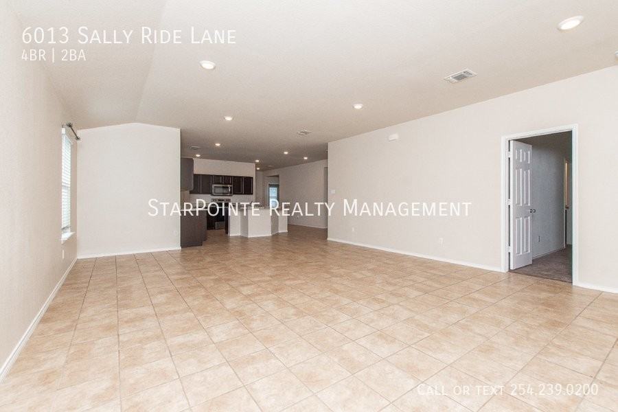 6013 Sally Ride Ln - Photo 5 of 26