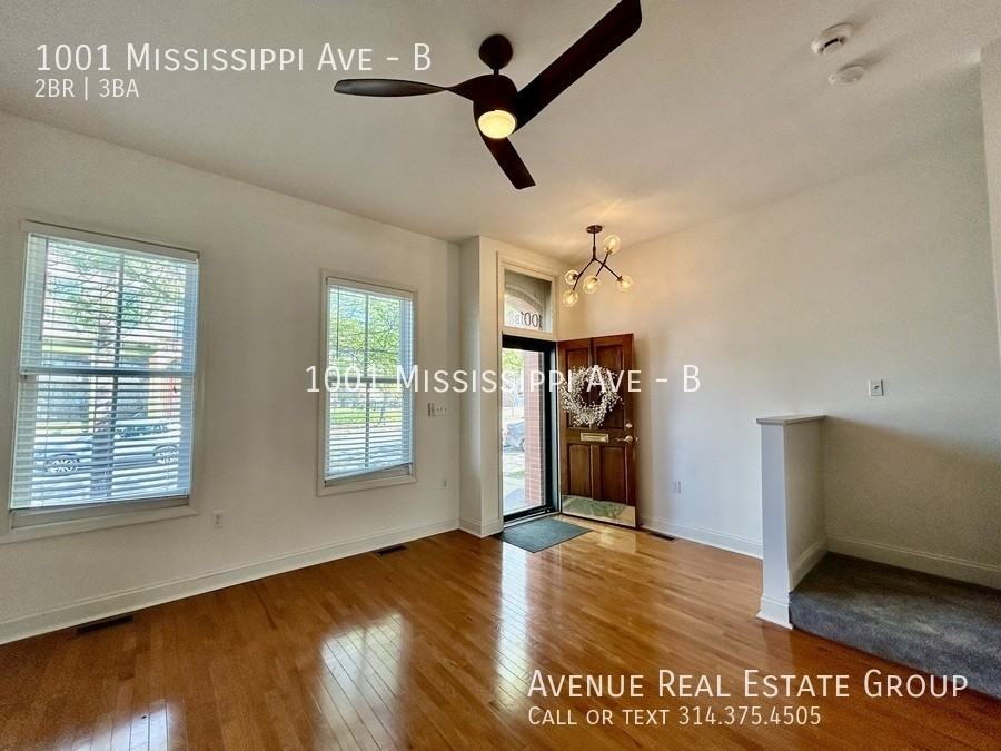 1001 Mississippi Ave #B - Photo 3 of 24