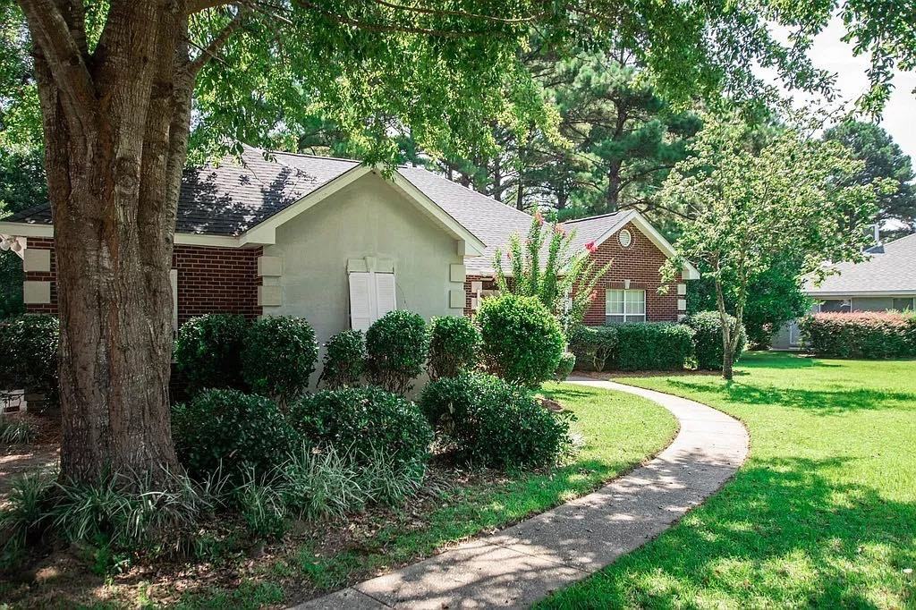 19870 Quail Cir NA, Fairhope, AL 36532 4 Bedroom House for 2,600