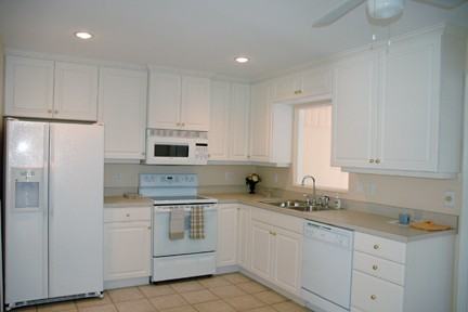 2256 Hyde Park St #NA - Photo 2 of 5