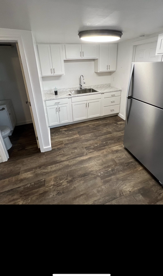 10 St Charles St #10 - Photo 3 of 10