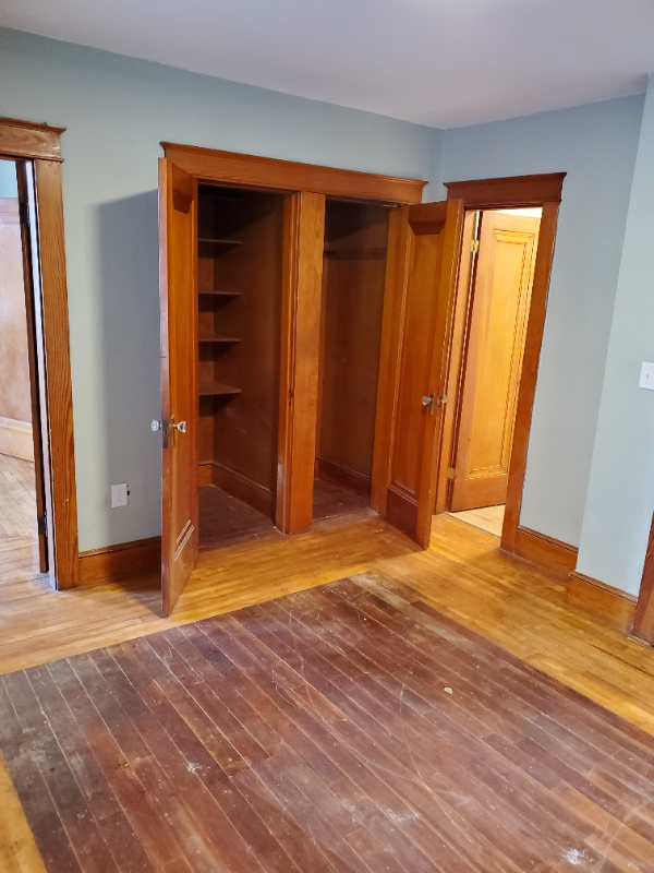 293 1W Amherst St - Photo 5 of 9