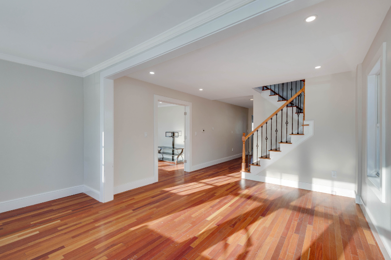 138 Great Rd - Photo 2 of 11