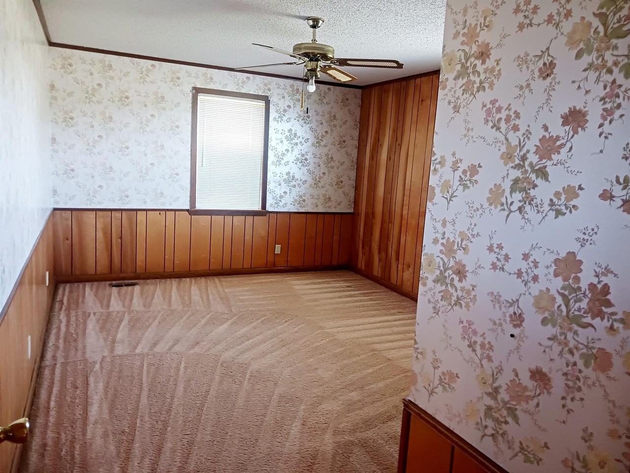 600 Paw Paw Rd #1 - Photo 5 of 16