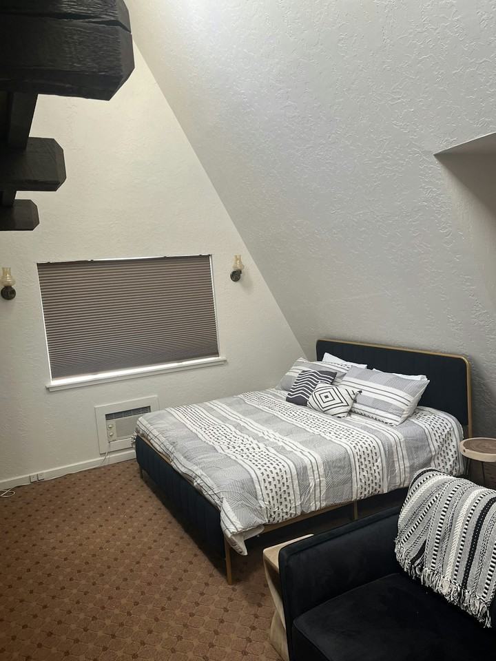 4760 West U.S. Highway 160, Unit B2-chalet - Photo 4 of 7