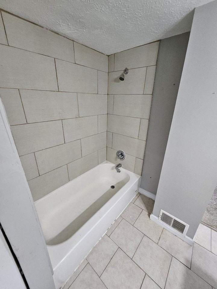 16300 Corkhill Road - Photo 6 of 7