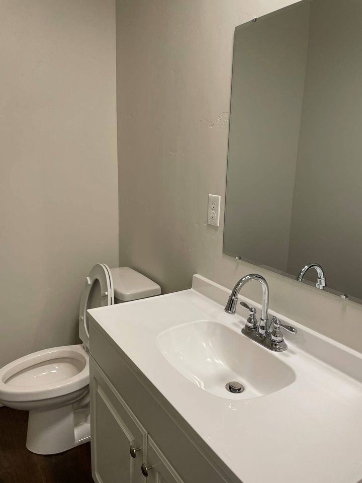 121 E Ravenna Ln #121 - Photo 2 of 12