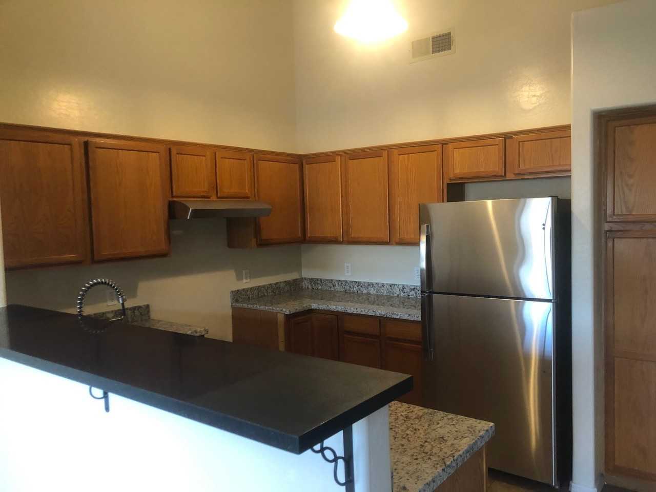 Bella Rosa Apartments - Photo 5 of 50