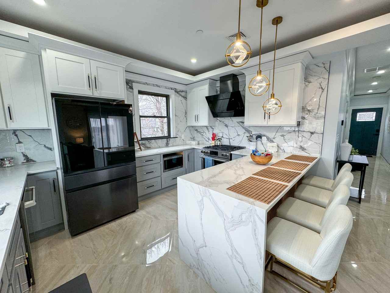 31 Train St #3 - Photo 2 of 18