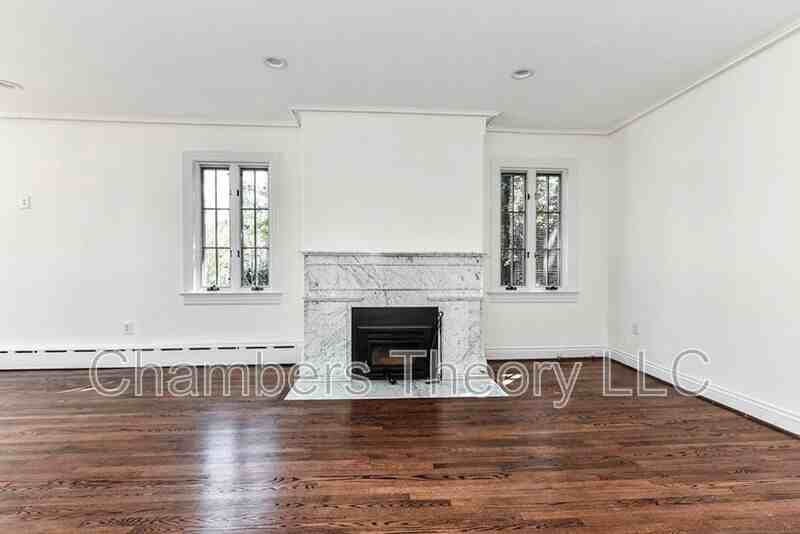 3222 Klingle Rd Nw - Photo 6 of 47
