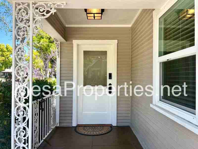 2368 Bonita Ave - Photo 3 of 47