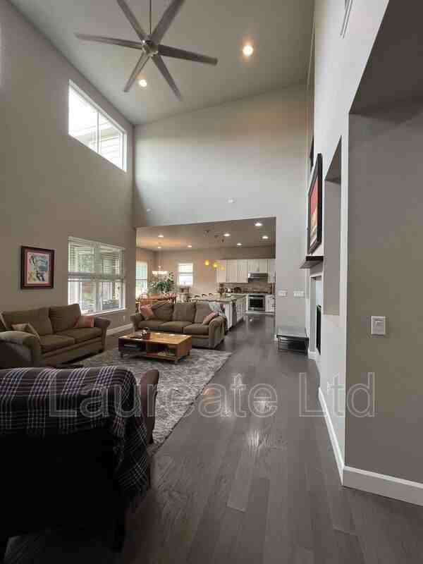 10035 Atlanta St - Photo 3 of 27