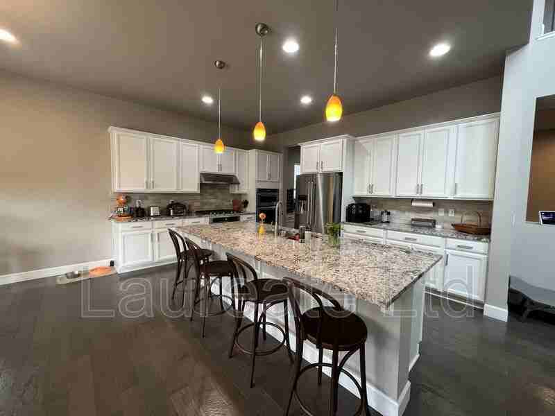 10035 Atlanta St - Photo 5 of 27