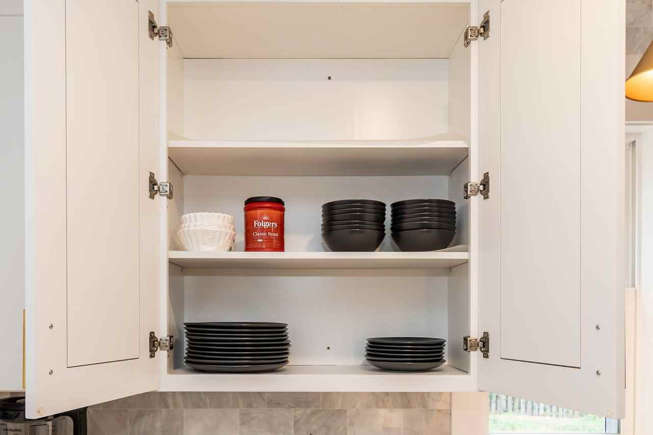 4200 Pickwick Dr - Photo 4 of 49