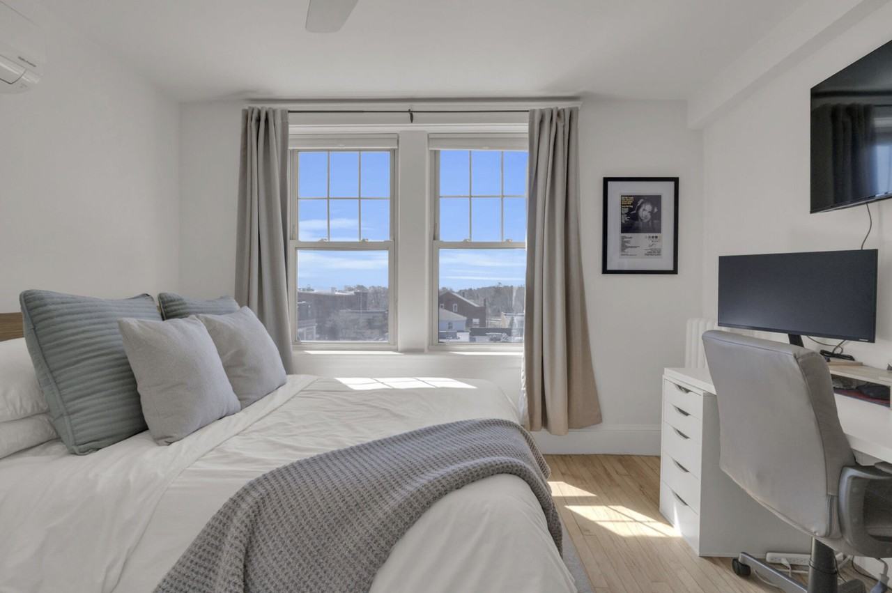 26 Bradlee Rd #403 - Photo 5 of 8