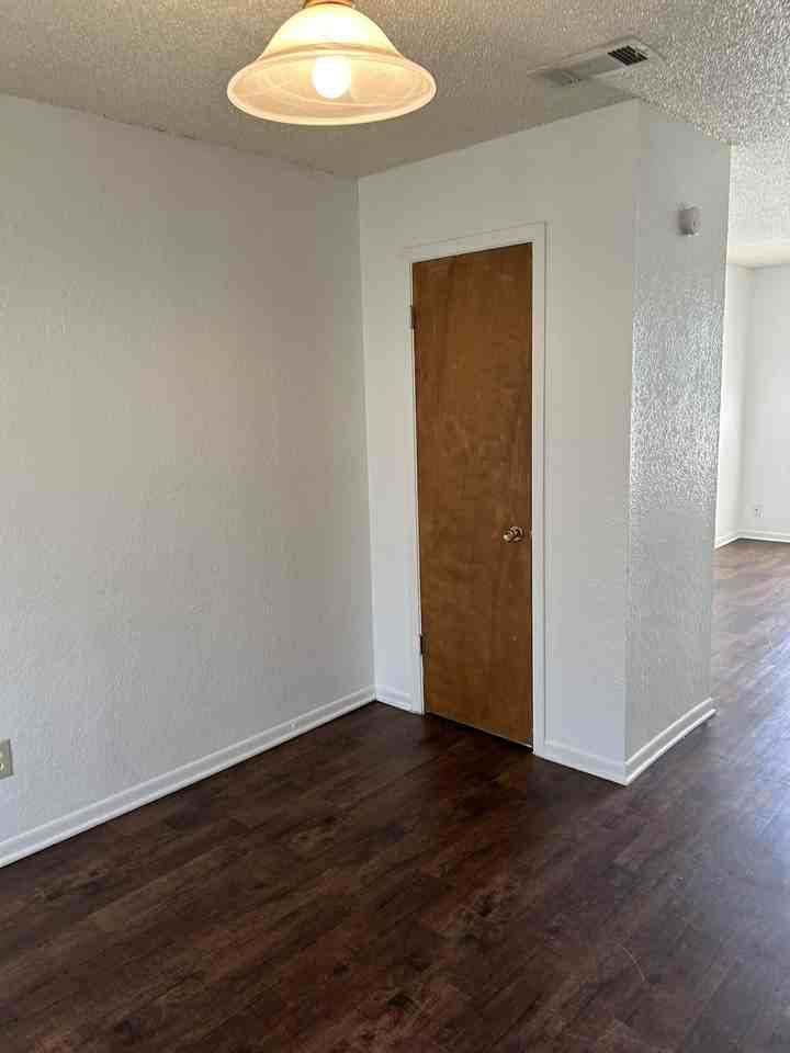 190 Wishing Well Rd #9 - Photo 3 of 14