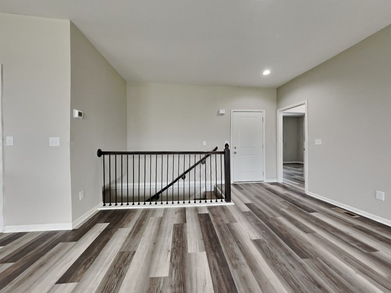 21806 Massa Cir - Photo 3 of 27
