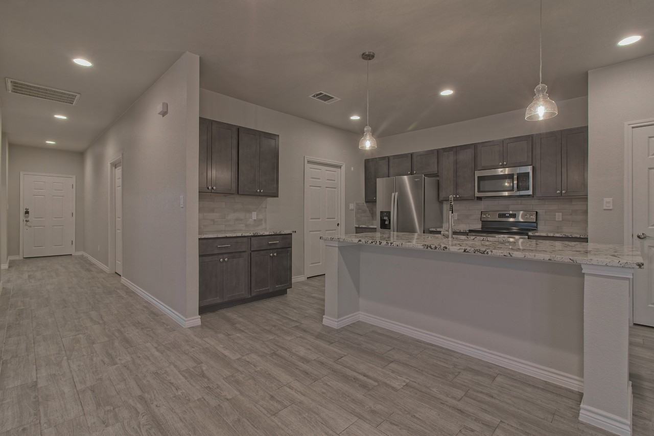 473 County Road - Photo 4 of 30