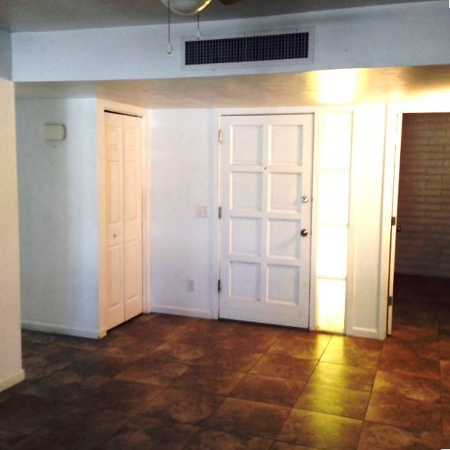 8101 N Madrid Dr - Photo 3 of 15