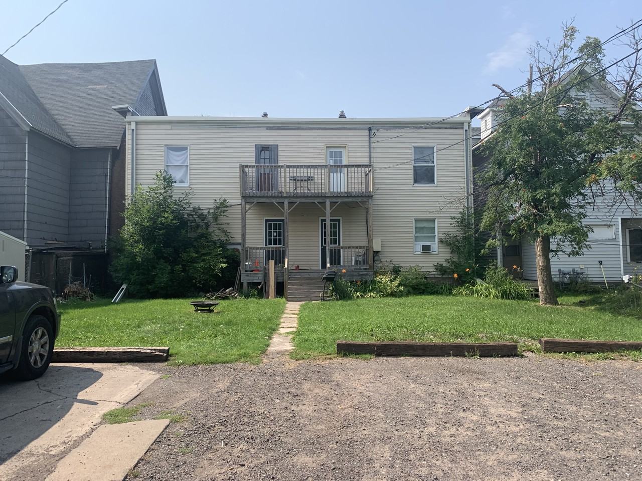 1322 John Ave - Photo 2 of 50