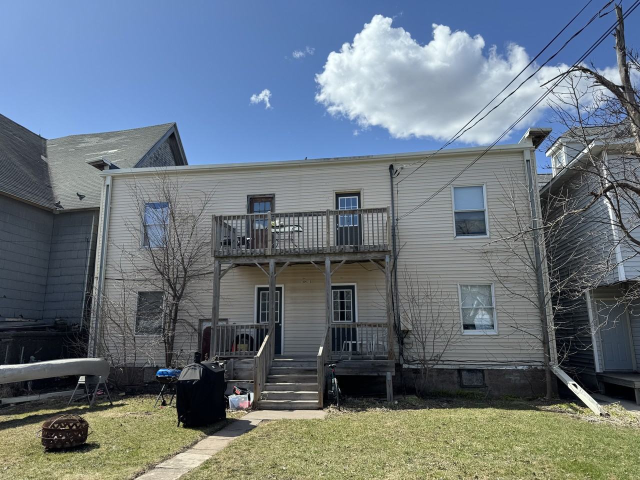 1322 John Ave - Photo 3 of 50