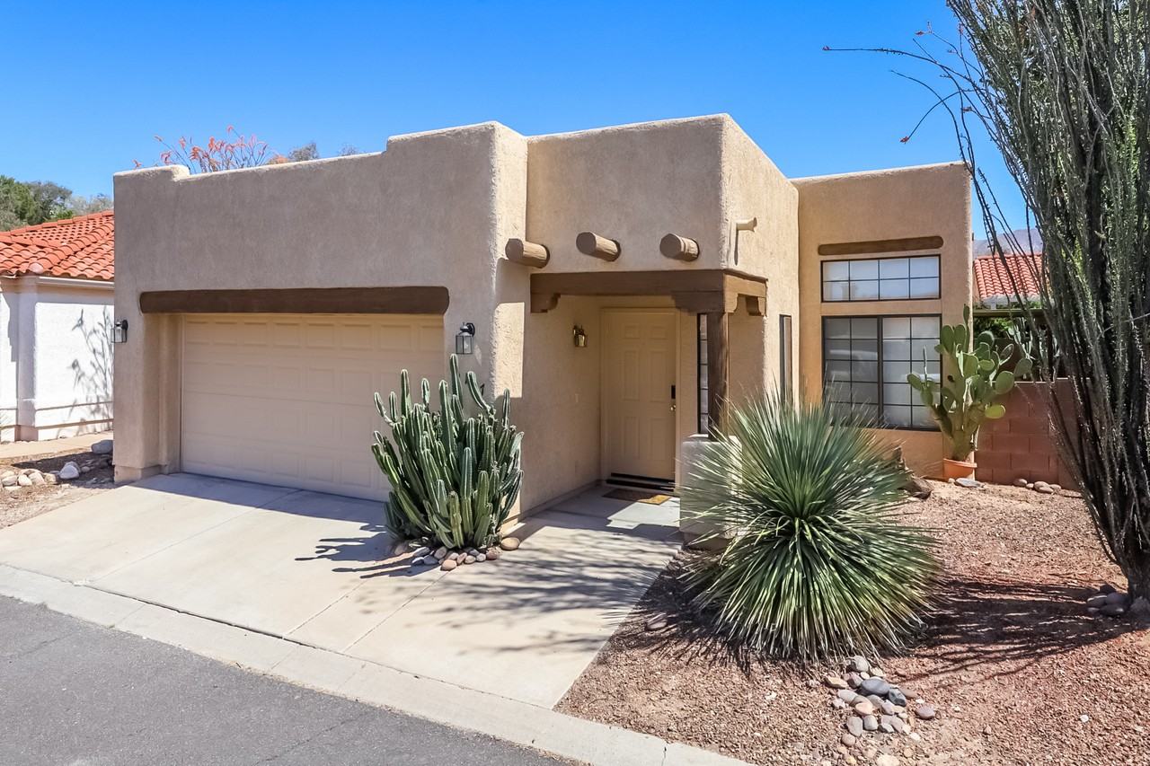 6137 N Reliance Dr - Photo 2 of 29