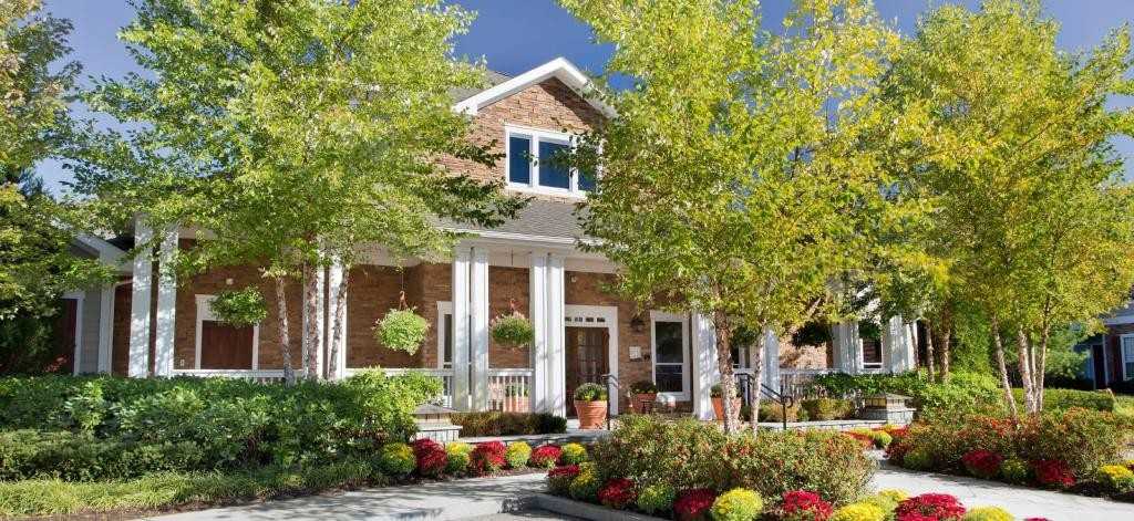 Lenox Farms - Photo 3 of 8