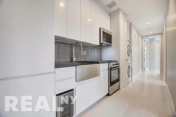 Stanton St #5H - Photo 2 of 12