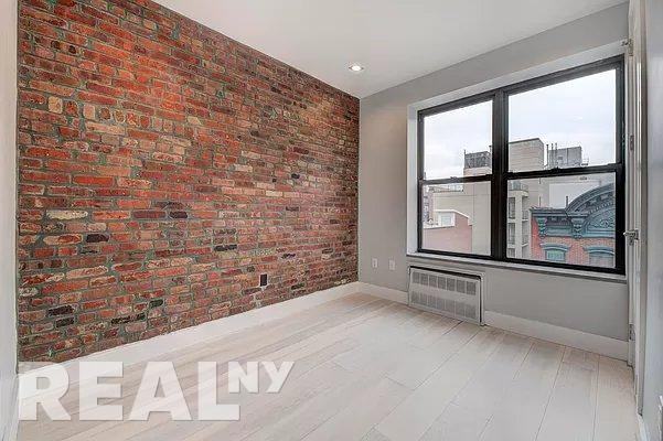 Stanton St #5H - Photo 3 of 12